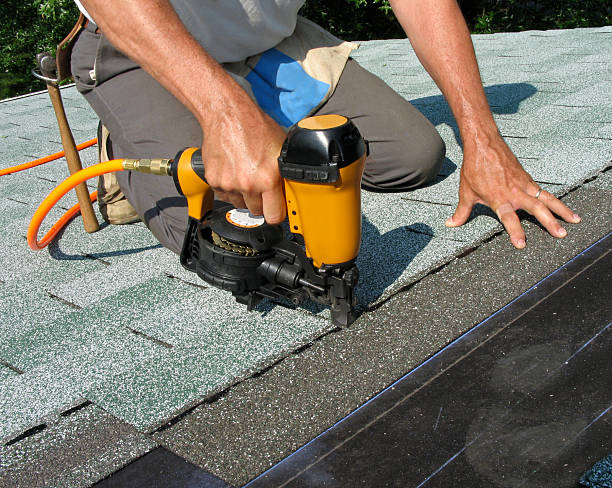 Quick and Trustworthy Emergency Roof Repair Services in Weweantic, MA